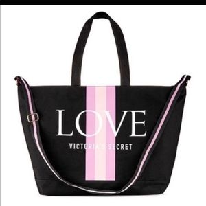 NWT! Victoria’s Secret weekender bag used 1x